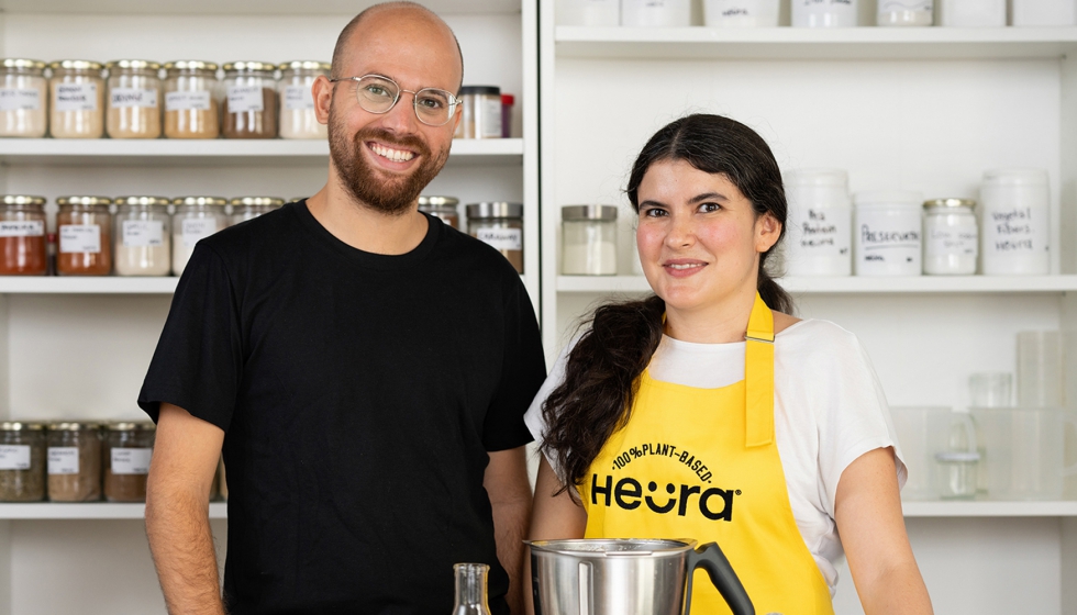 Marc Coloma, CEO y cofundador de Heura, junto a Lorena Salcedo, responsbale de Desarrollo de Nuevos Productos en Heura