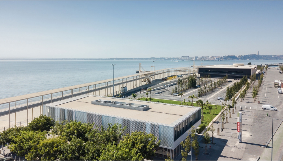 Nueva terminal de pasajeros del Puerto de Lisboa diseada por el arquitecto Carrilho da Graa