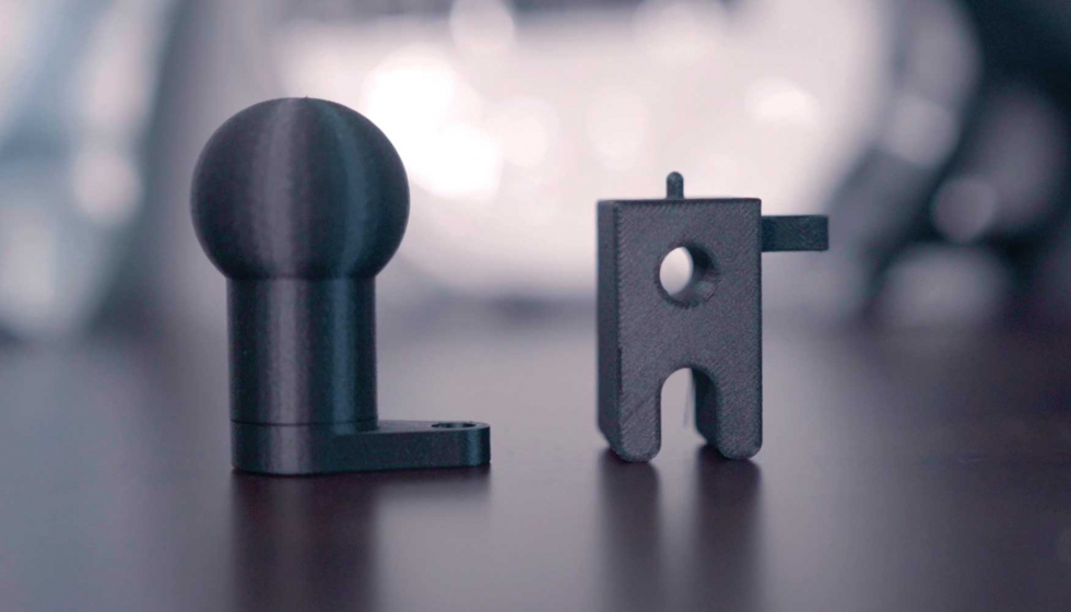 Cpsula de cmara falsa producida en la MakerBot Method X 3D