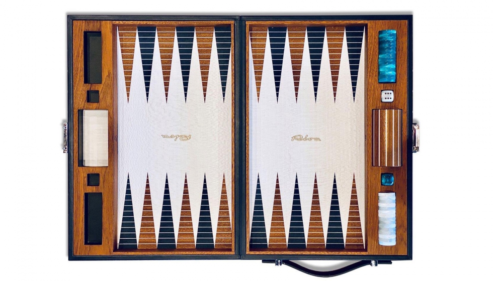 Leather Backgammon. PVP. 5.000