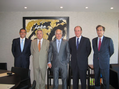 Following the signing of the agreement, 'la Caixa' will be the main sponsor of the BMP
