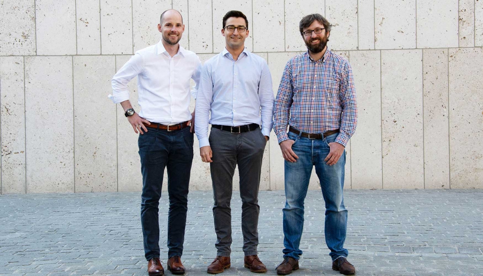Johannes Schmalz (izquierda) y Markus Westermeier (centro) desarrollaron la idea de Spanflug durante sus estudios de doctorado en el iwb de la...