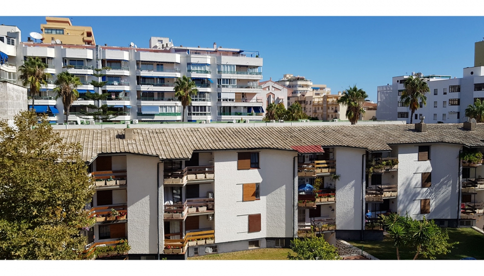 Caso de xito: Rehabilitacin de 1.200 m2 de cubierta en un edificio de viviendas de Fuengirola