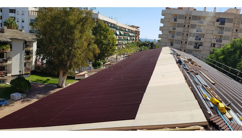 Rehabilitacin de la cubierta de edificio de viviendas en Fuengirola