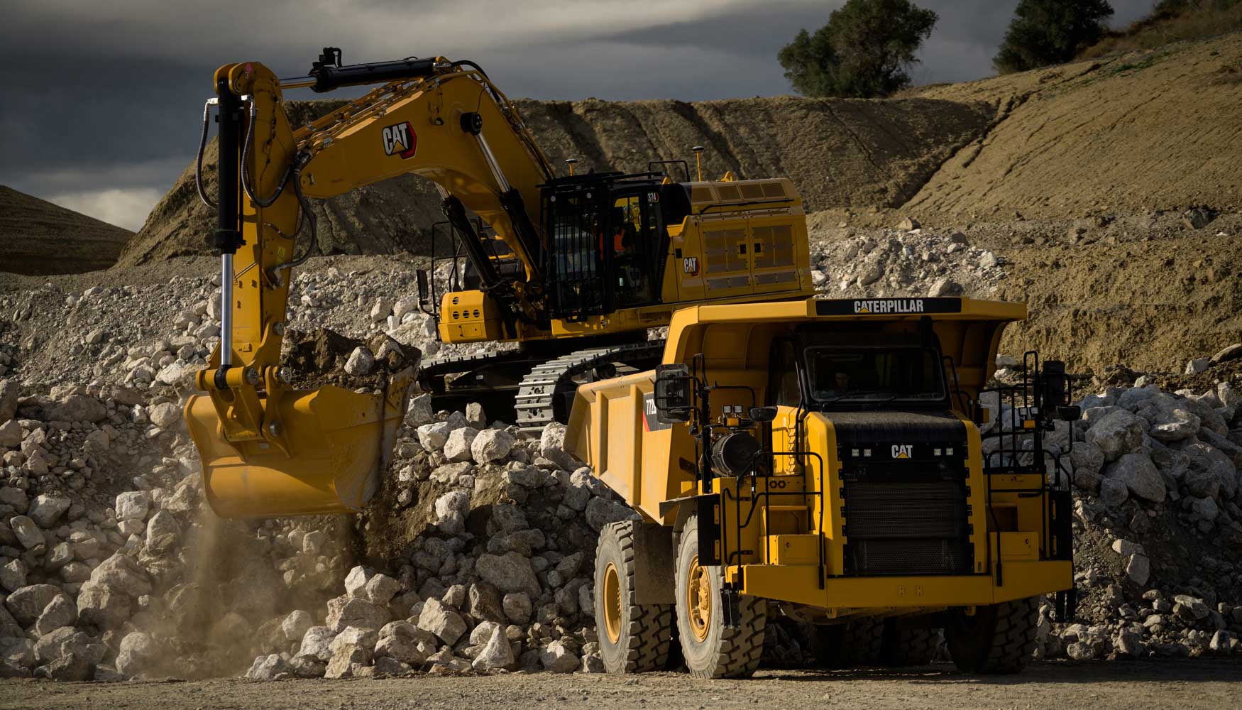 La excavadora Cat 374 Next Generation ofrece a los contratistas una alta produccin...