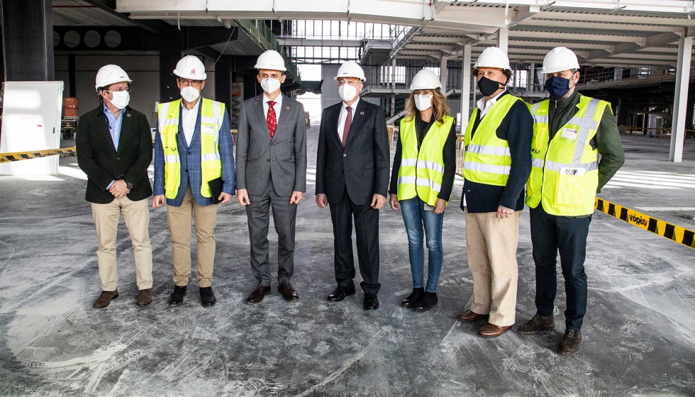 Pedro Duque durante su visita al mayor hub de Industria 4.0 del sur de Europa, actualmente en construccin