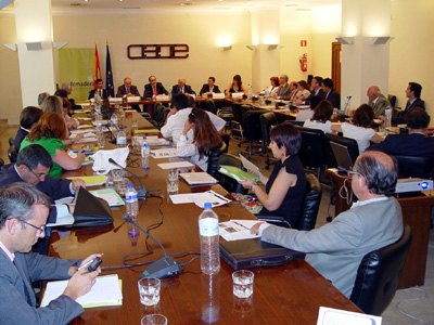 La sede de la CEOE en Madrid acogi la mesa redonda sobre la internacionalizacin organizada por Confemadera
