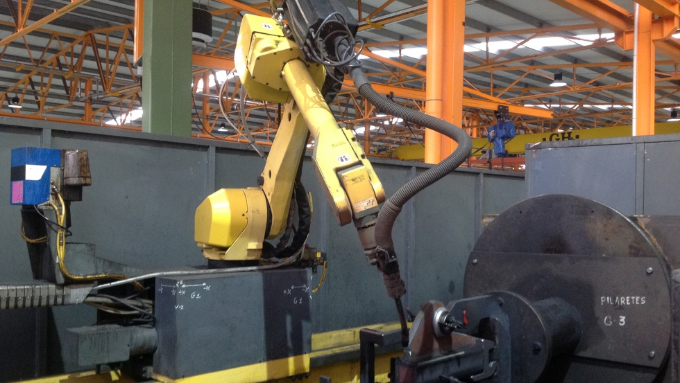Robot en la fbrica de la empresa aragonesa Tenias