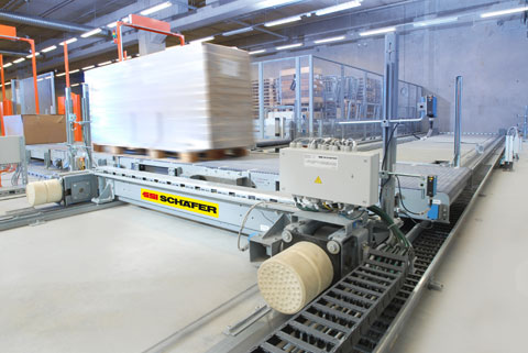 Nuevas unidades de transporte de carga instaladas por Schfer en almacenes Ikea