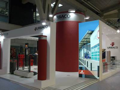 El stand de Urbaco tambin cont con el resto de la gama de pilonas automticas, semi-automticas, extrables y retrctiles...