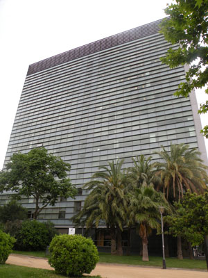 De los desarrollos previstos hasta finales de a�o en Barcelona, unos 220.000 m2 de estos proyectos se encuentran retrasados y/o paralizados...