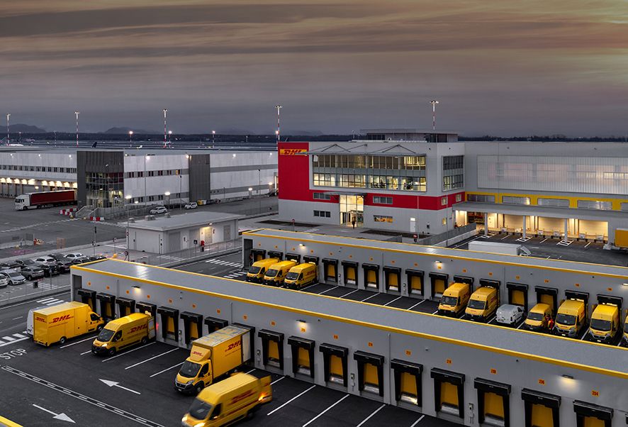 Corte oasis estoy feliz DHL Express abre un nuevo Hub en el aeropuerto de Malpensa - Manutención y  Almacenaje
