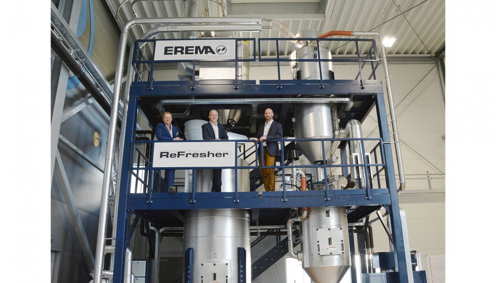 En el Customer Centre de Erema, tambin se pueden realizar pruebas con una combinacin de extrusora-ReFresher de tamao industrial a partir de abril...