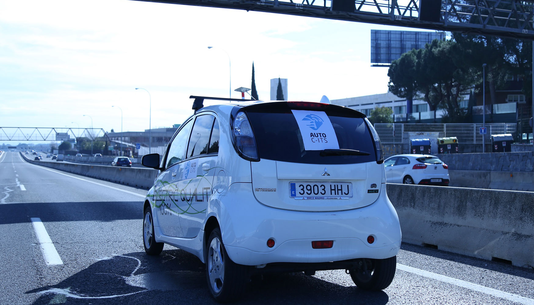 Indra realiz las primeras pruebas de conduccin autnoma en carreteras de Madrid, Lisboa y Pars en el proyecto Autocits...