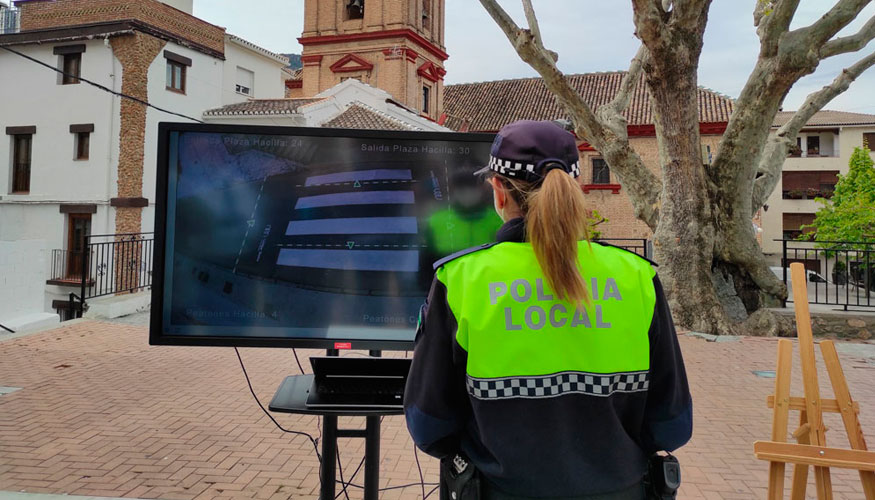 Las cmaras de videovigilancia, instaladas en espacios pblicos, permitirn, entre otras muchas posibilidades, controlar el flujo de trfico...