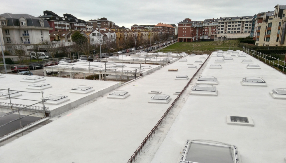 Ventanas de cubierta Velux instaladas en el Colegio Padre Apolinar