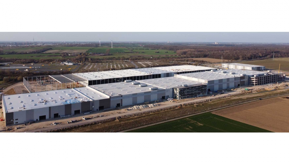 La nueva planta de KraussMaffei con el nico centro de I+D de extrusin se est construyendo en Laatzen, cerca de Hannover...