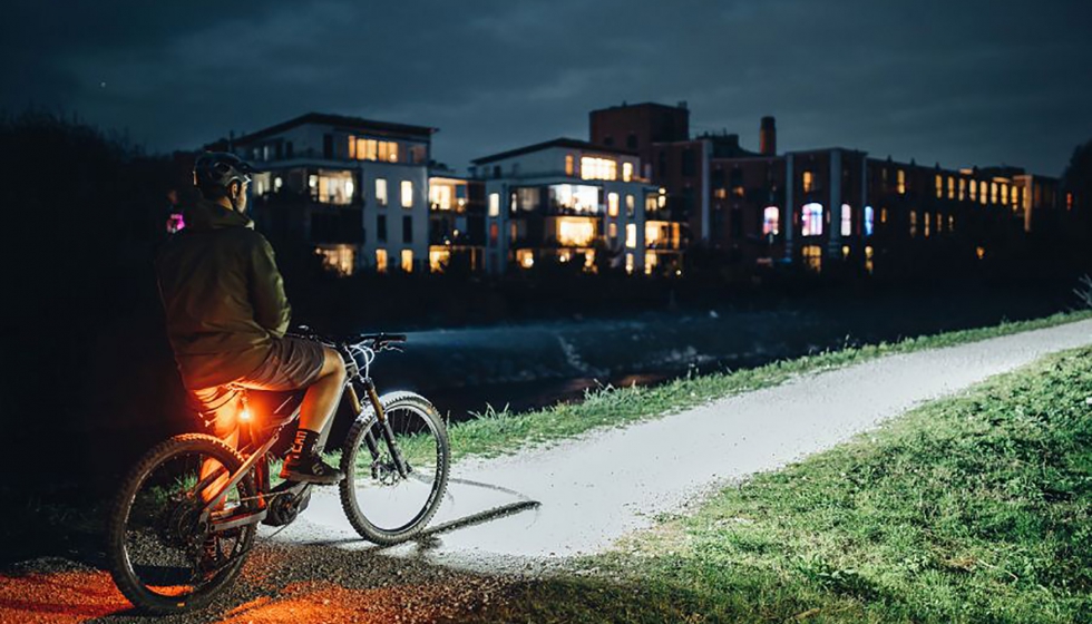 Ver y ser visto: Lupine Lighting Systems GmbH est especializada en luces y faros de alto rendimiento para bicicletas y cascos...
