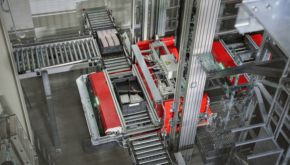 La parte central del centro de distribucin de Leuze es el almacn automatizado de piezas pequeas. Foto: Gebhardt