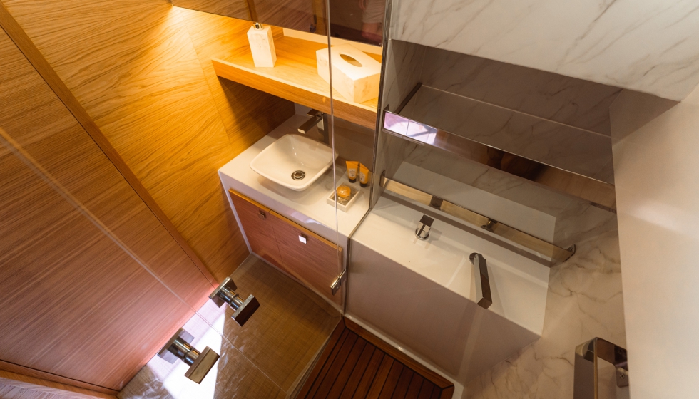 Ba�o completo con ducha y aseo