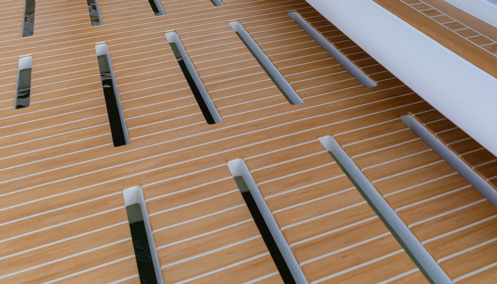 Detalle del suelo de cubierta