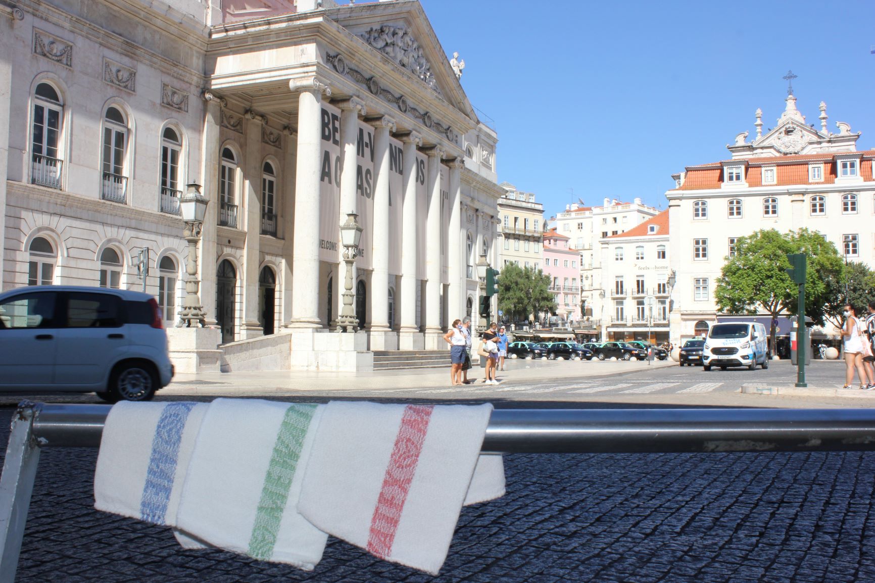 O pano ultra-absorvente da MEWA pode ser lavado at� 50 vezes. Resultado: menos desperd�cio, menos custos e mais tempo para o trabalho. Foto: MEWA...