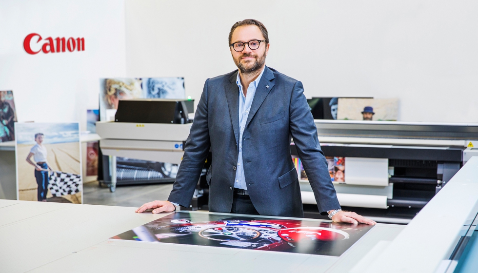 Michele Tuscano, Head of Global Partner Channel & Vice President EMEA, Large Format Graphics de Canon Production Printing...