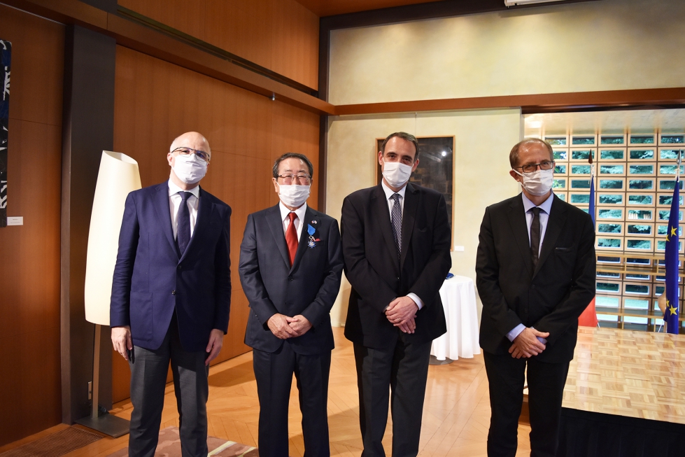 Jules Irrmann, Cnsul General; Masatoshi Kimata, presidente de Kubota; Philippe Setton, embajador francs en Japn; y Pascal Gondrand...