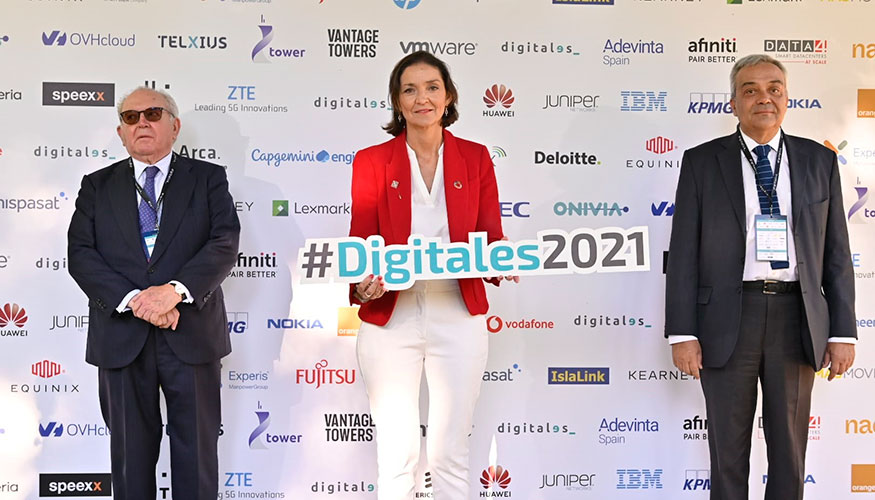 La ministra de Industria, Turismo y Comercio, Reyes Maroto, inaugur la segunda jornada de DigitalES Summit 2021