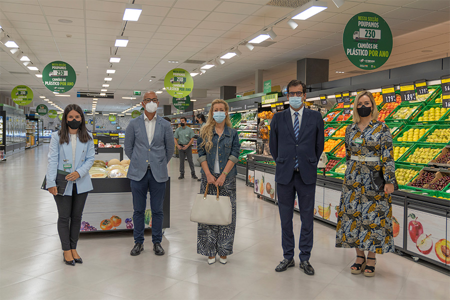 Joana Ribeiro, Diretora Regional de Relaes Externas da Mercadona, Lus Manuel Grabulho, Tesoureiro da Junta de Freguesia de Lordelo do Ouro...