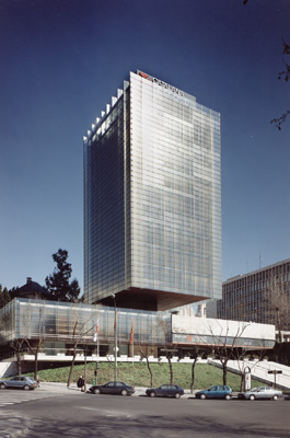 Madrid escala del s�ptimo al sexto puesto en el estudio �XX European Cities Monitor�. Foto: Castellana, 50 de Mutua Madrile�a...