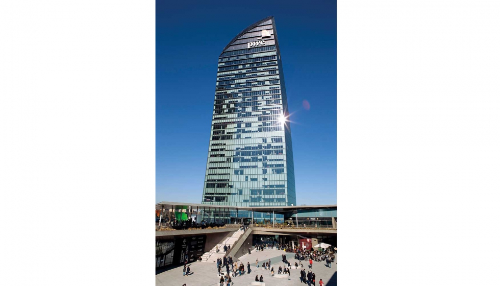 La PwC Tower, diseada por Daniel Libeskind, responde a los ms avanzados criterios de vanguardia y sostenibilidad ambiental. Foto: Stefano Siboni...