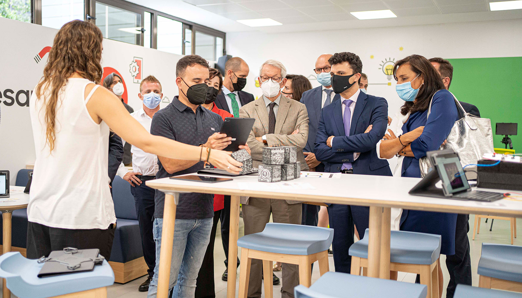 El objetivo del aula es que los docentes vean en esta propuesta un modelo de referencia para promover cambios metodolgicos en la prctica docente...