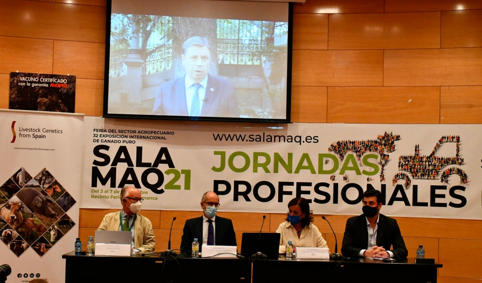 Jos Luis Urquijo, presidente de Feagas; Javier Iglesias, presidente de la Diputacin de Salamanca; Leonor Algarra...