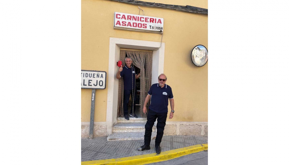 Pascual Cabaero y Xavier Bohigas, cogidos 'in fraganti' a la salida del restaurante