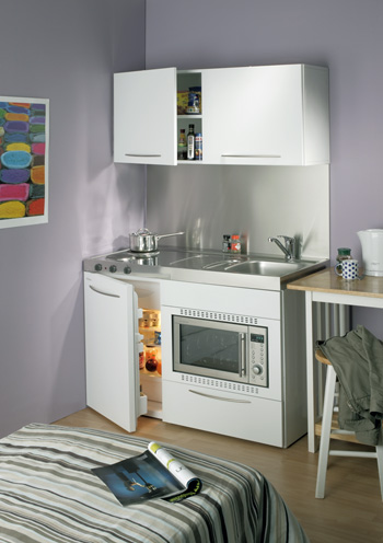 Las cocinas estn equipadas con frigorficos, microondas y lavavajillas y son ideales para residencias para estudiantes, oficinas, etc...