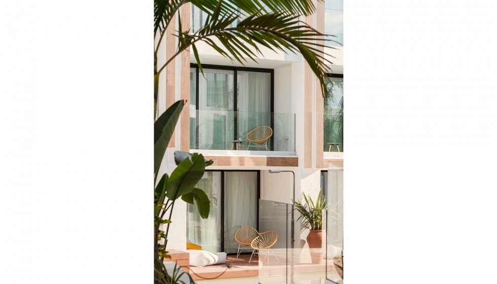 En Nativo Hotel Ibiza, tanto los elementos arquitectnicos como el mobiliario busquen el minimalismo, lo natural y lo orgnico...