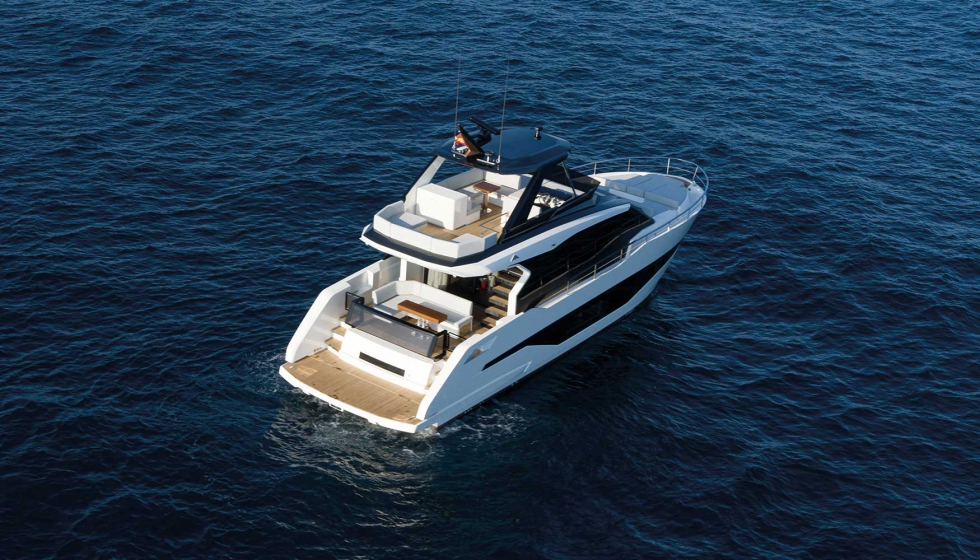 Astondoa As5 destaca por su casco en forma de V