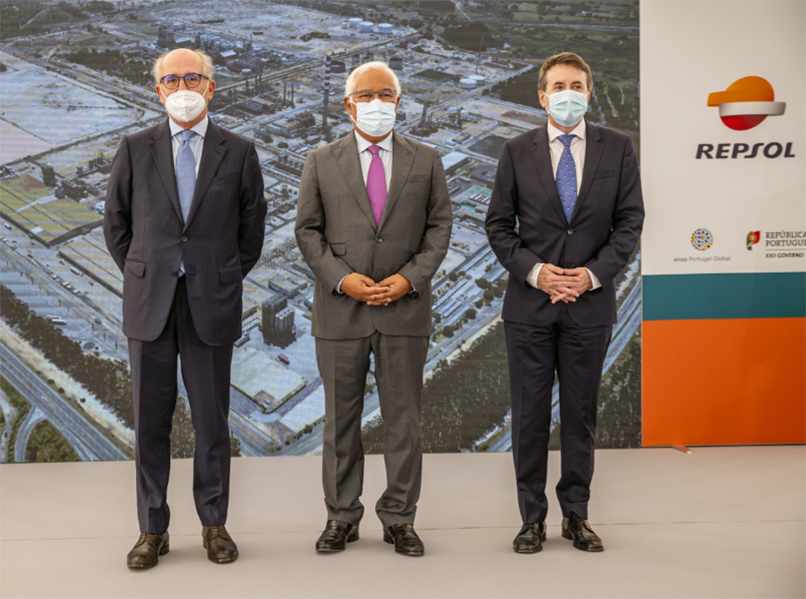 Da esquerda para a direita: Antonio Brufau, presidente da Repsol, Antnio Costa, primeiro-ministro de Portugal, Josu Jon Imaz, CEO da Repsol...