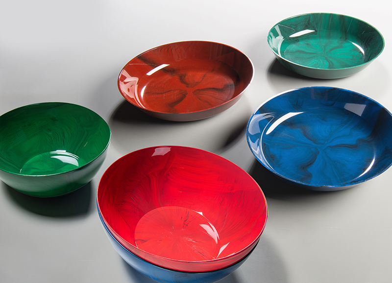 Os componentes marmorizados feitos de Ultrason podem ser usados em artigos domsticos como taas, copos, pratos e so aptos para uso em microondas...