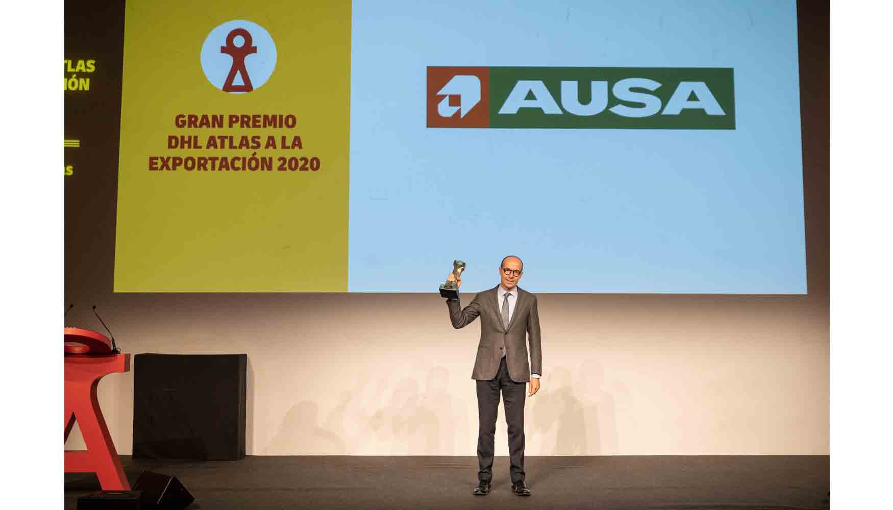 Ramon Carbonell, CEO de Ausa, recoge el Gran Premio DHL Atlas Exportacin