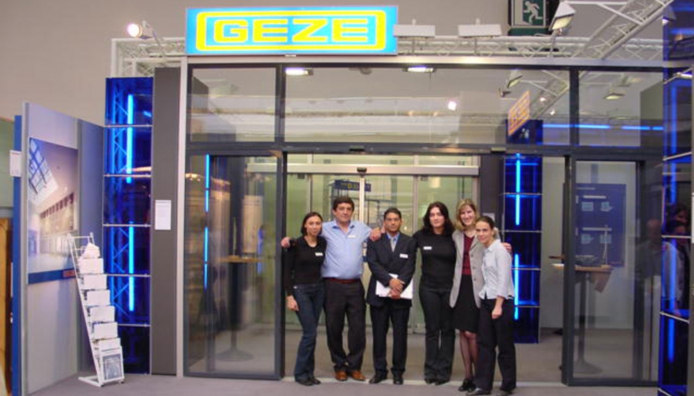 Primer stand de GEZE Iberia en abril del 2001 en Construmat