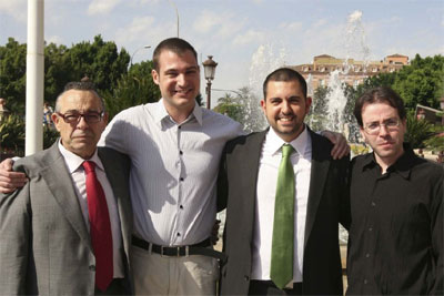 Part of the team of Microingenia with its President, Jaime Fernndez-Caro, in the center of the image