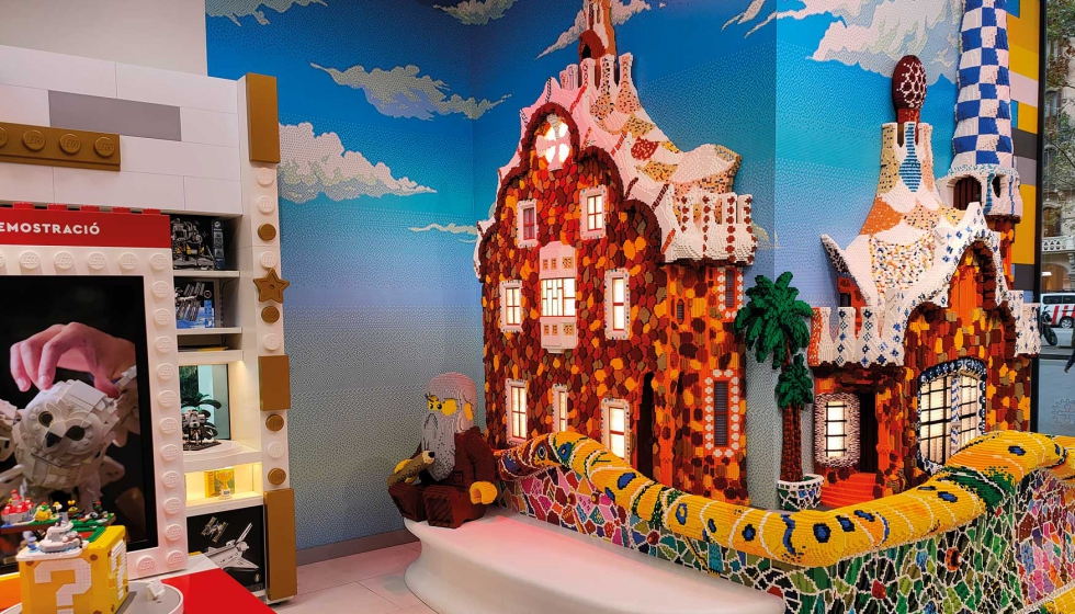 La nueva tienda incluye grandes decoraciones construidas con los bloques de Lego