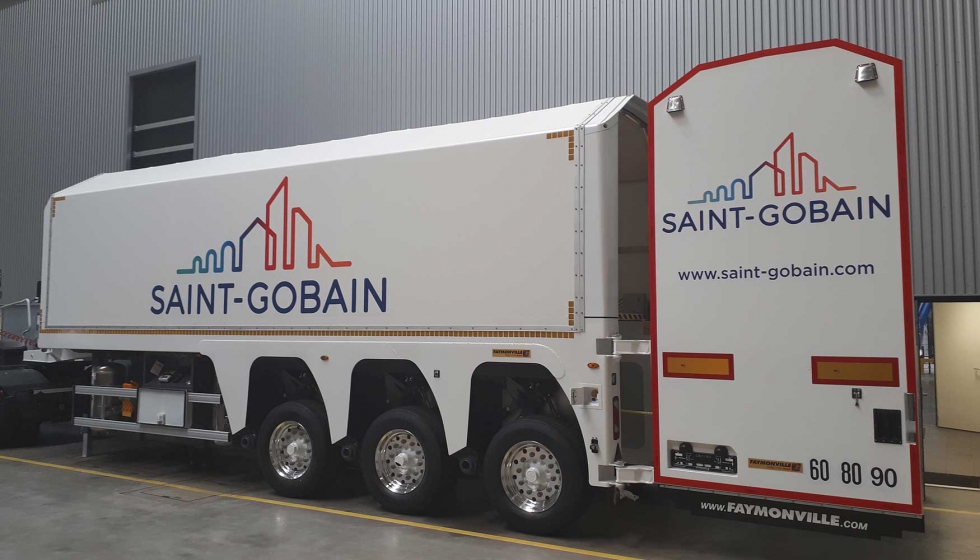 Saint-Gobain ha reorganizado el posicionamiento de su flota de camiones en las propias plantas para mejorar la coordinacin de las operaciones o el...
