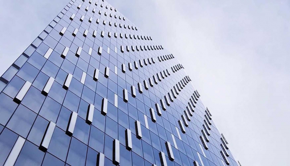 Procomsa ofrece el sistema Parallel Plus de Securistyle para apertura de ventanas en fachadas