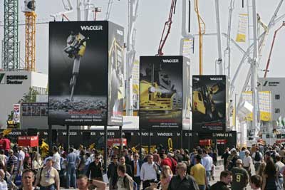 Bauma 2007 reuni a 501,523 visitantes de 191 pases