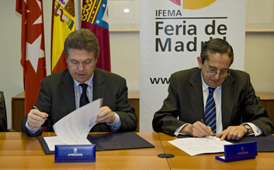 Firmaron el documento el director general de Ifema, Fermn Lucas, y el director general de Tecniexpo, Antonio Piqu