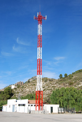 Imagen de una torre de Vodafone