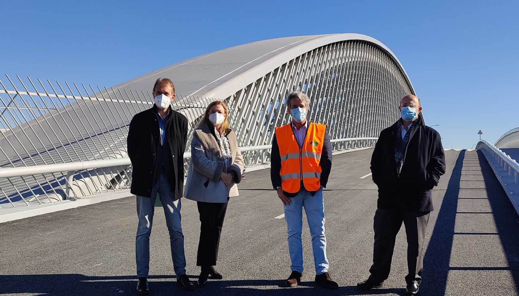 La delegada de Obras y Equipamientos, Paloma Garc�a Romero, ha visitado la nueva infraestructura que estar� operativa en las pr�ximas semanas...